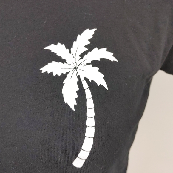 FRED | Palm Tree Black Crop Top Size Small - Picture 2 of 6